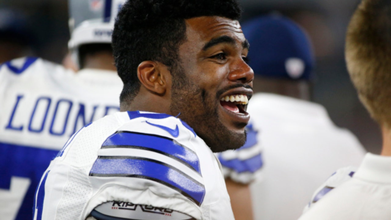 Elliott near debut, Dunbar back as Dallas backfield deepens